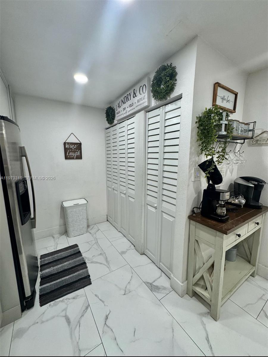 LAKES OF ACADIA UNIT ONE - Residential