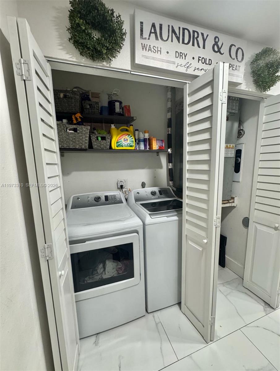 LAKES OF ACADIA UNIT ONE - Residential