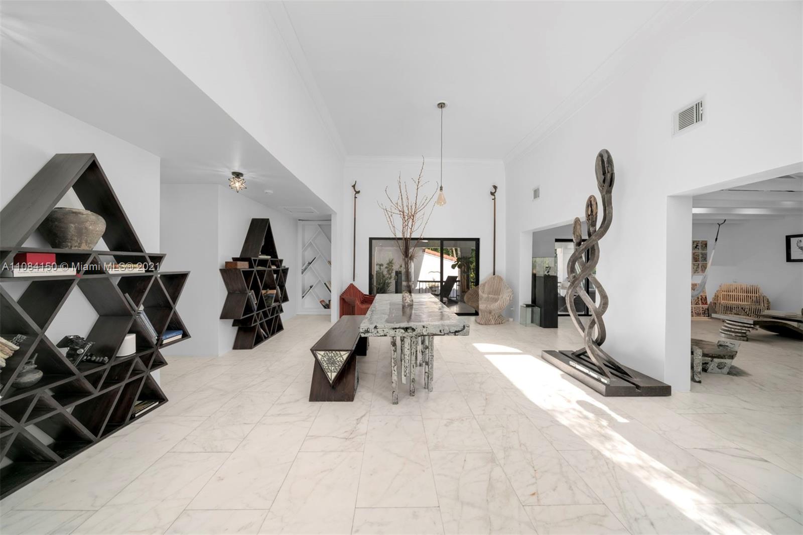 COUNTRY CLUB ADDN - Residential