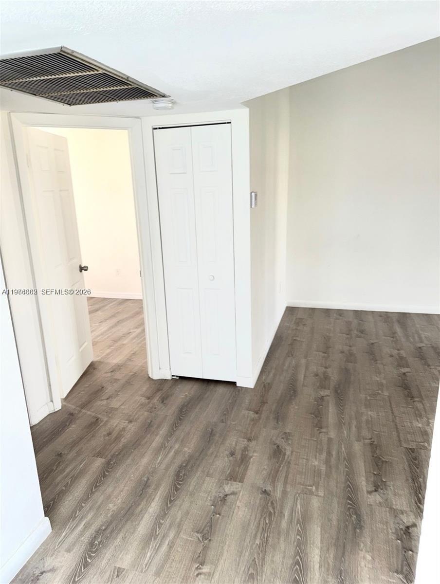 LAKESHORE CONDO I - Residential Lease