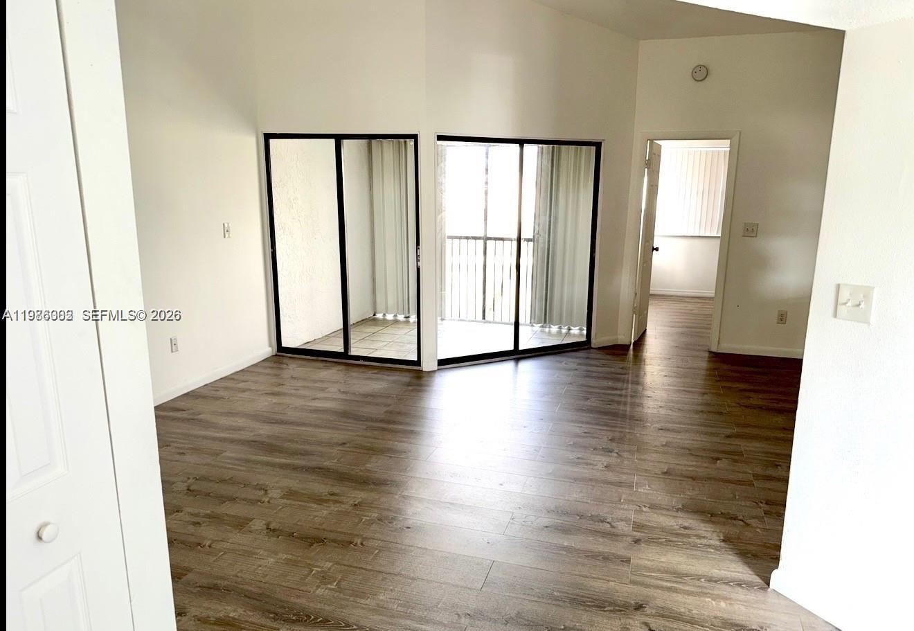 LAKESHORE CONDO I - Residential Lease