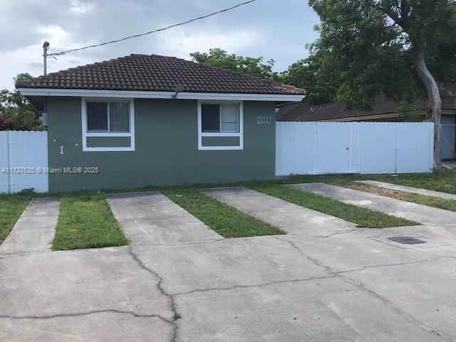 20137 Sw 88 Ct, Cutler Bay, Miami-Dade County, Florida - 3 Bedrooms  
2 Bathrooms - 