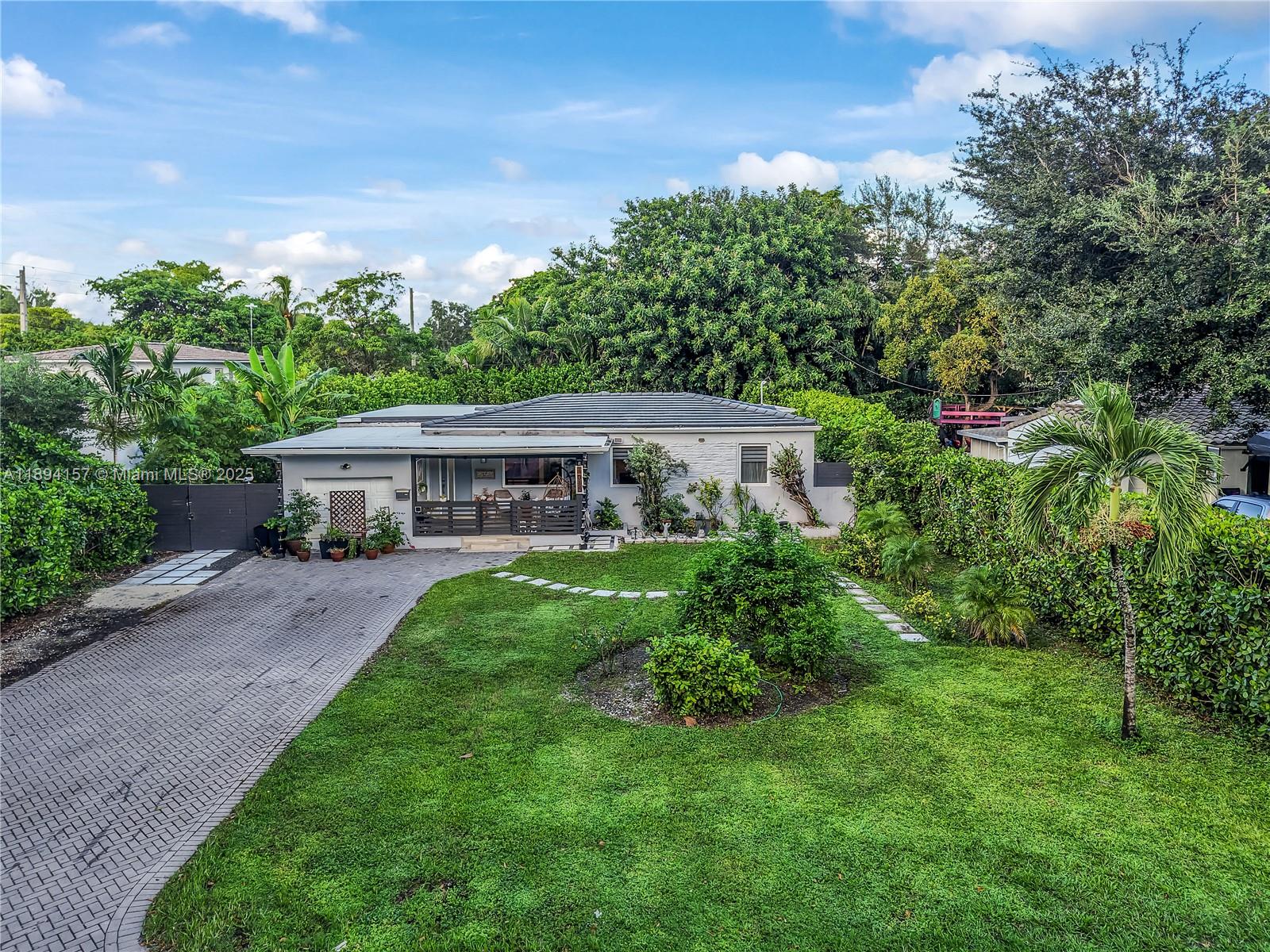 PRIORS 1ST ADDN TO BISCAY - Residential