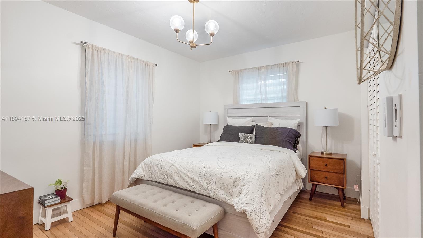 PRIORS 1ST ADDN TO BISCAY - Residential