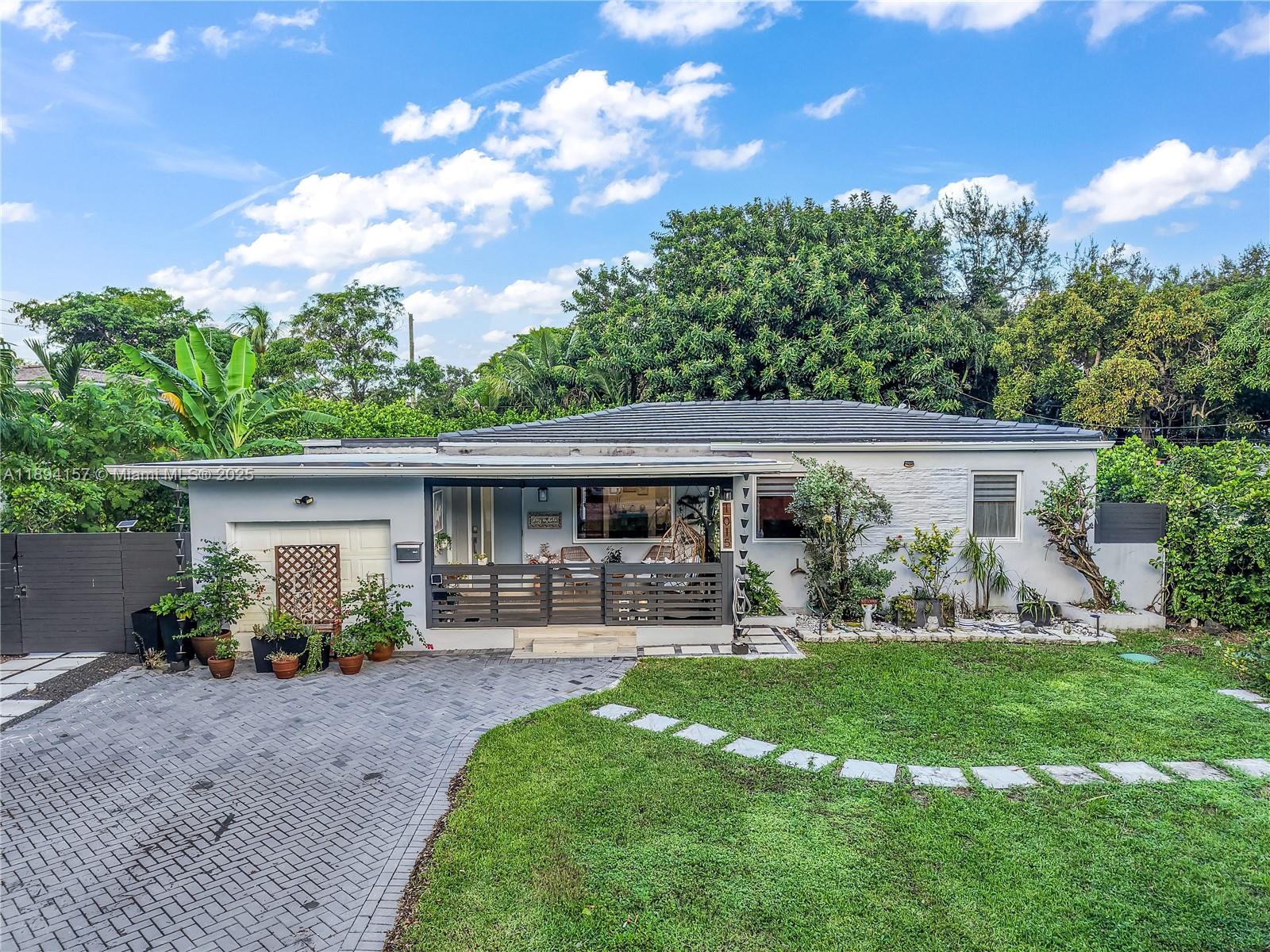 PRIORS 1ST ADDN TO BISCAY - Residential