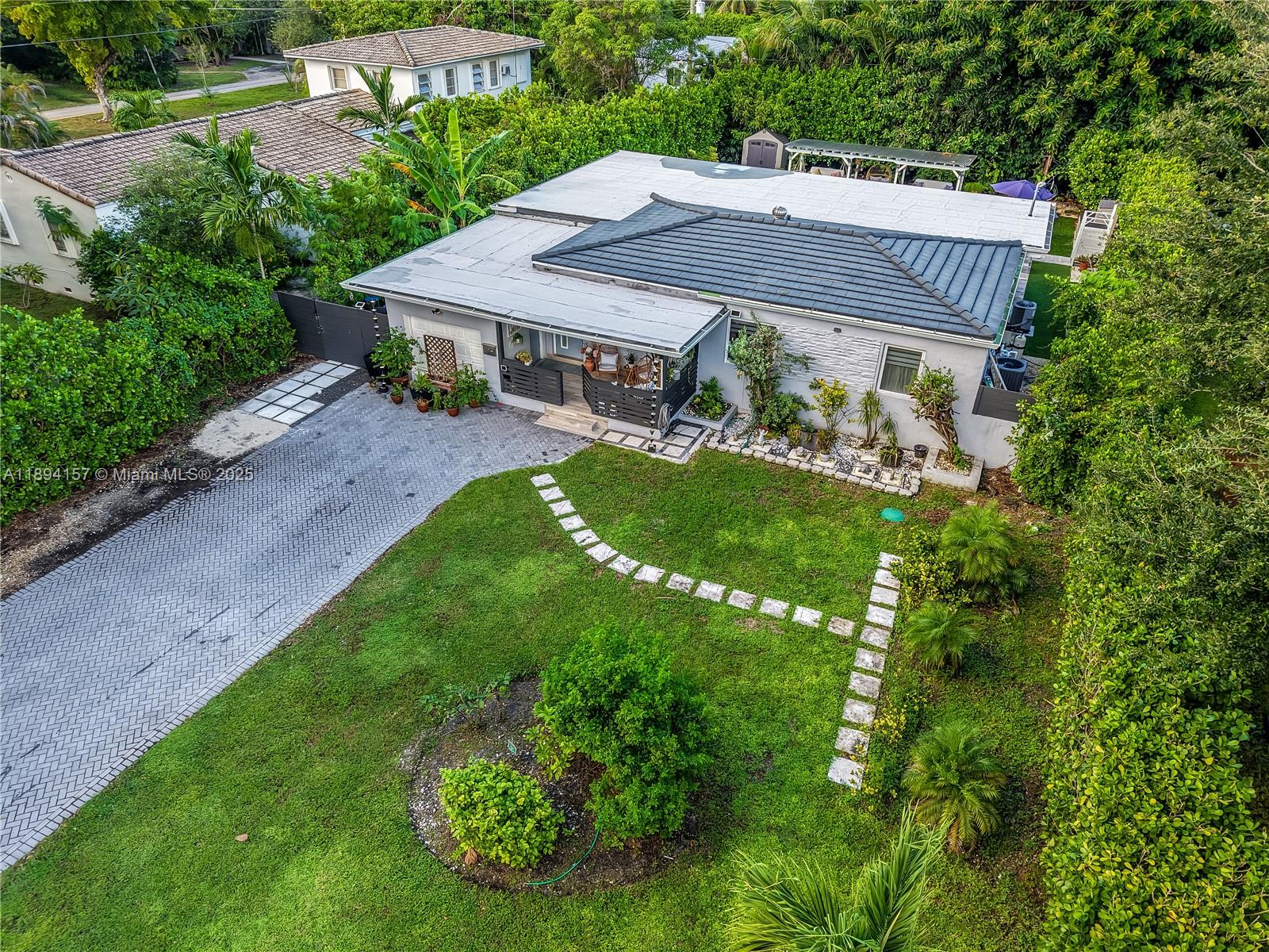 PRIORS 1ST ADDN TO BISCAY - Residential