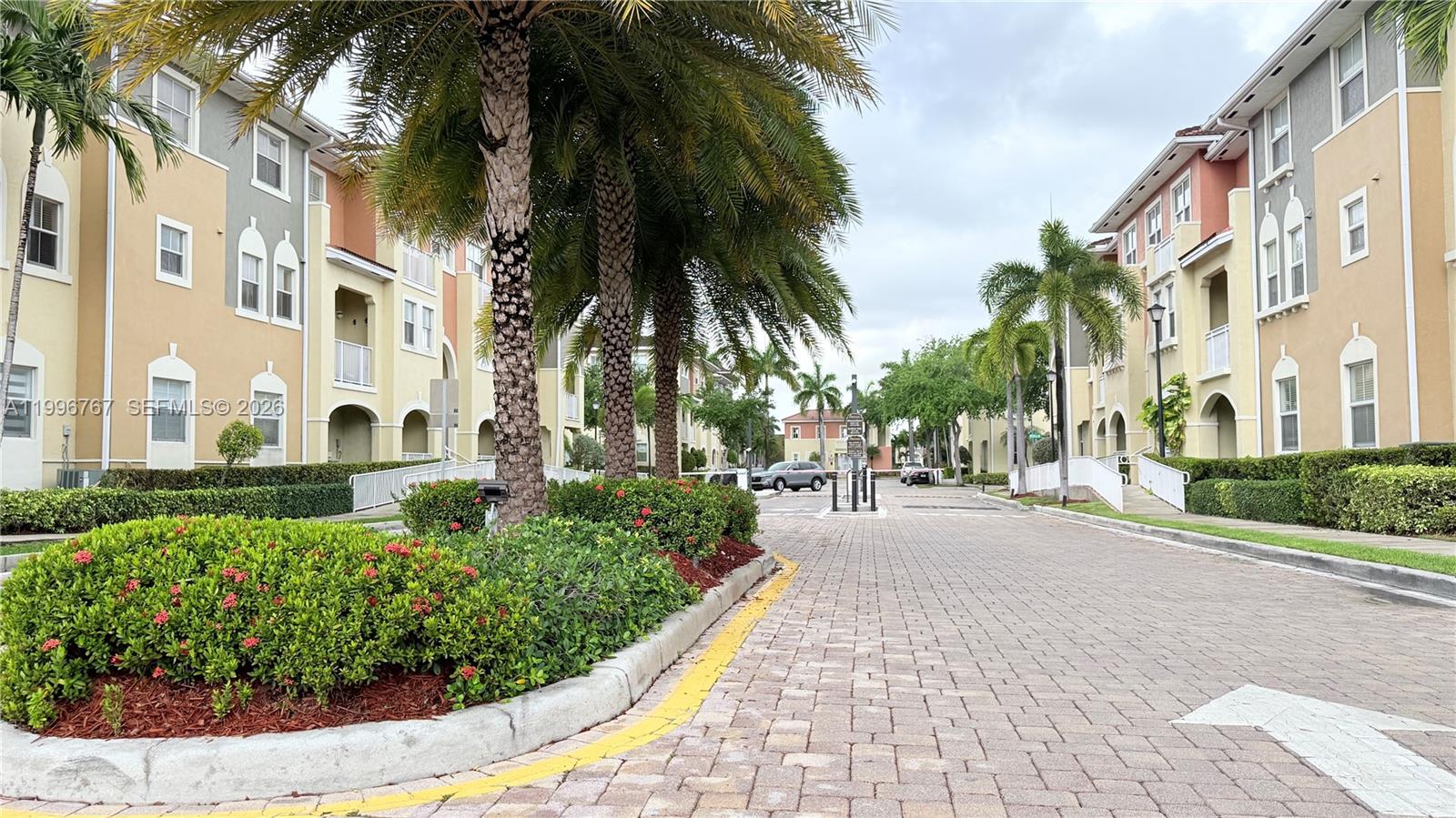 CORONADO AT DORAL I CONDO - Residential Lease