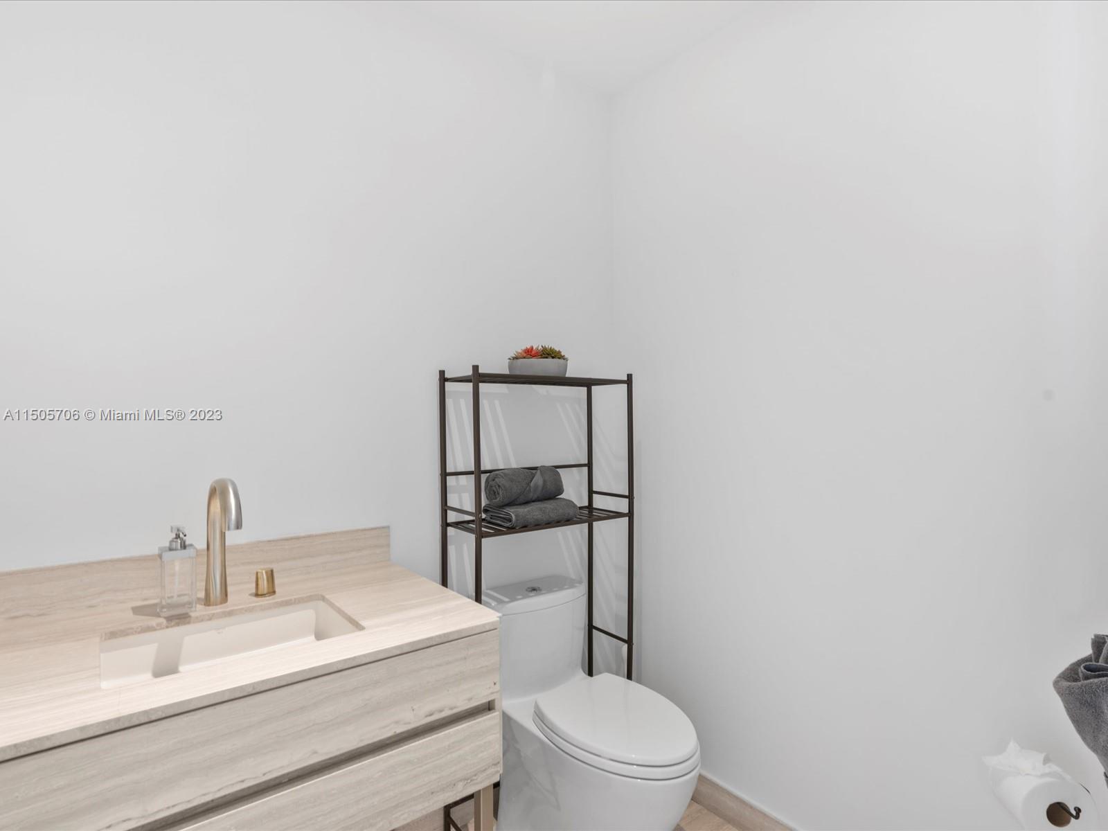 18975 COLLINS CONDO - Residential