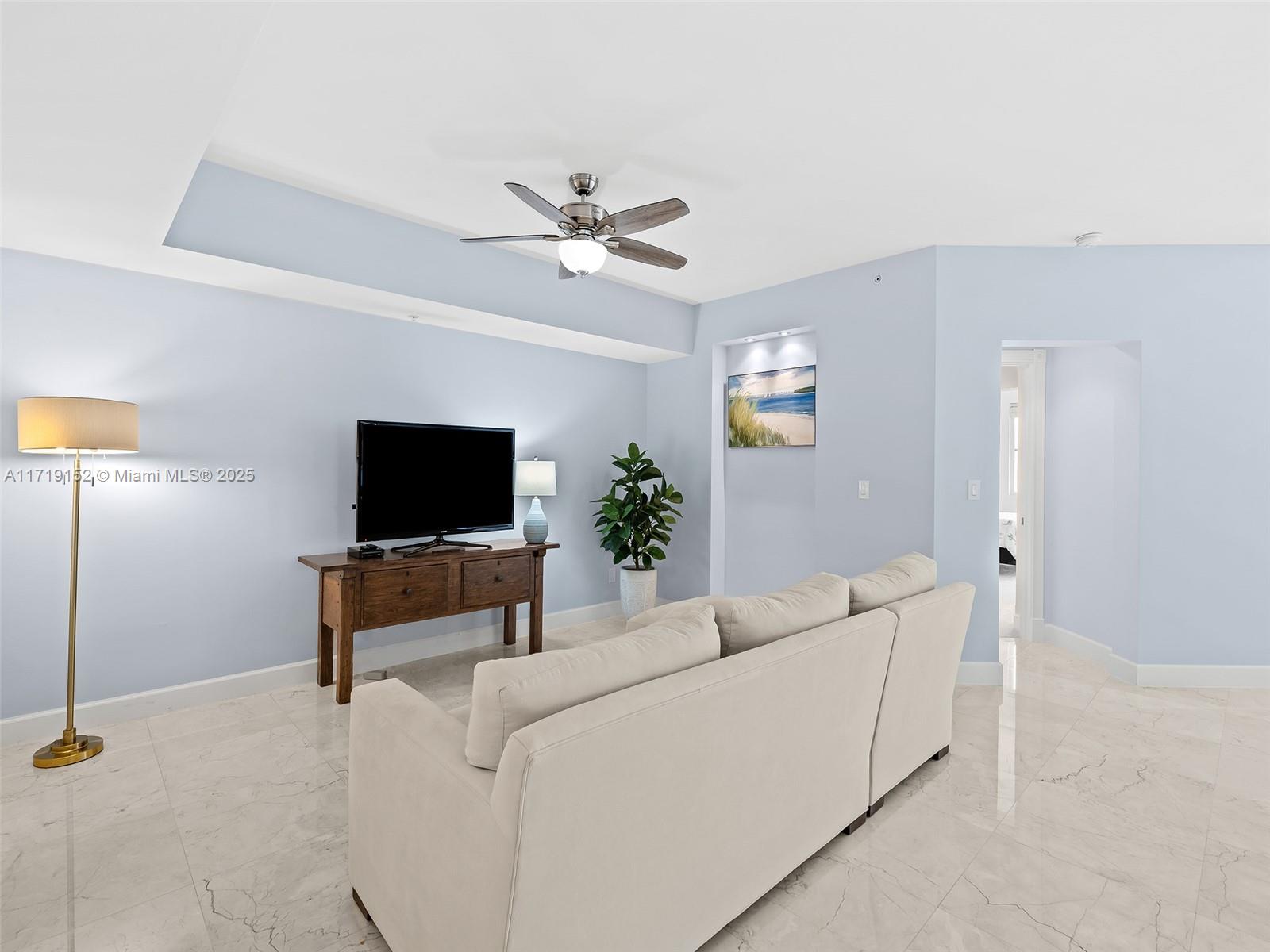 1414 SE 12th St 1B