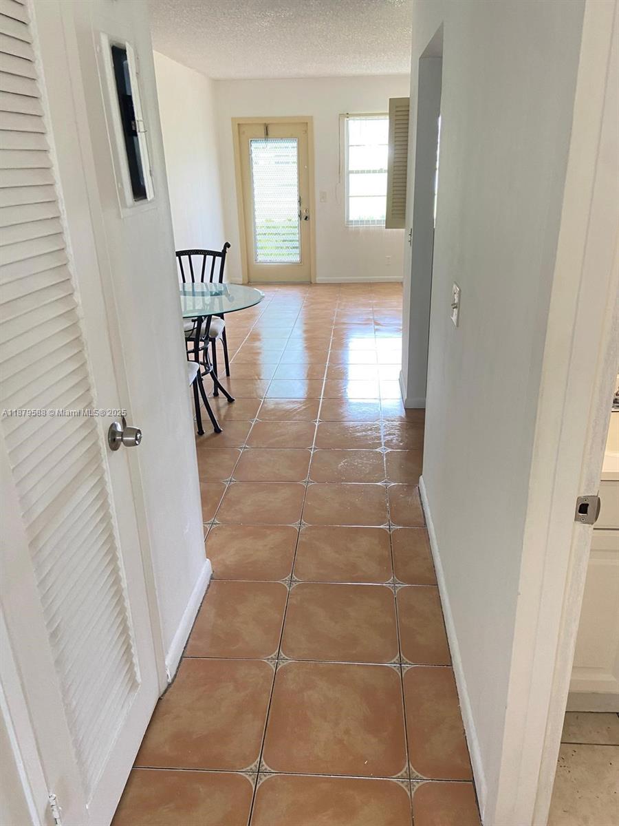 FANSHAW AT CENTURY VILLAG - Residential Lease