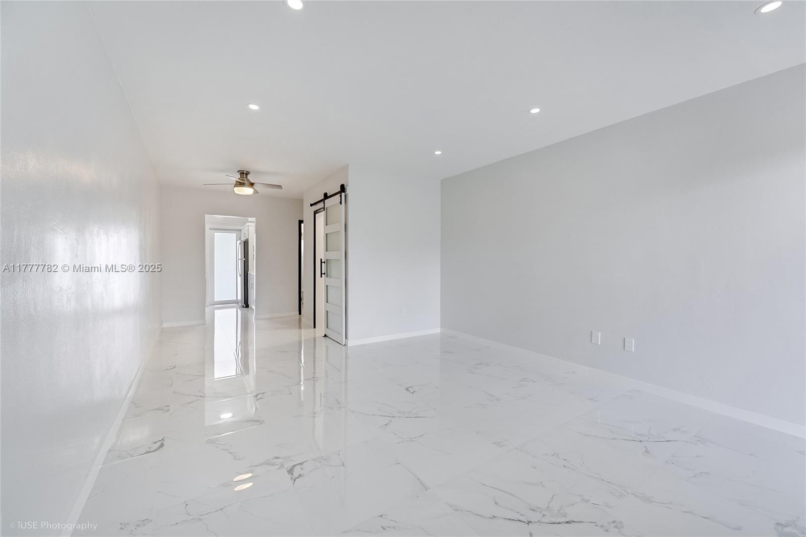 641 Espanola Way 35