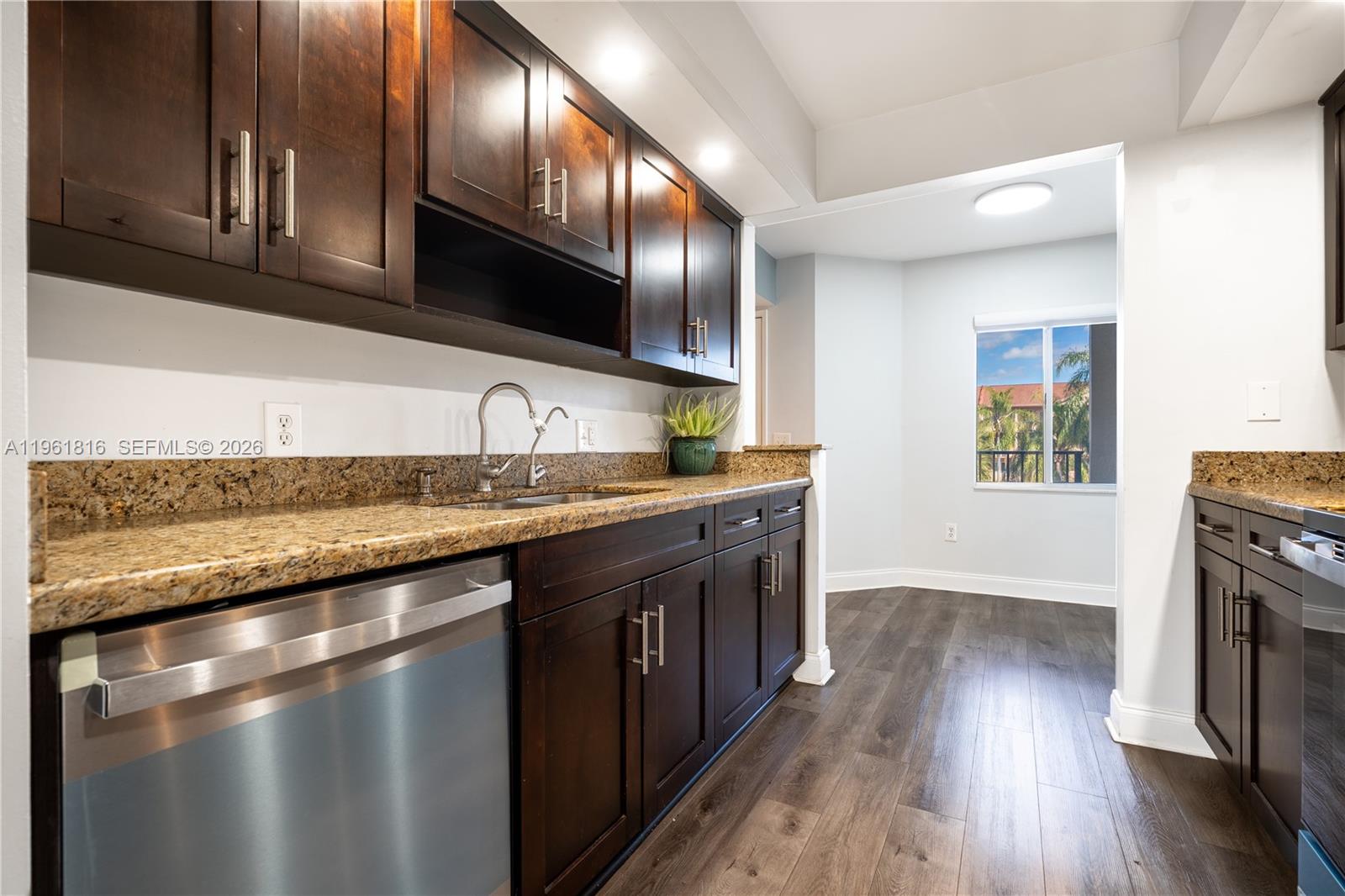 GARFIELD - Residential