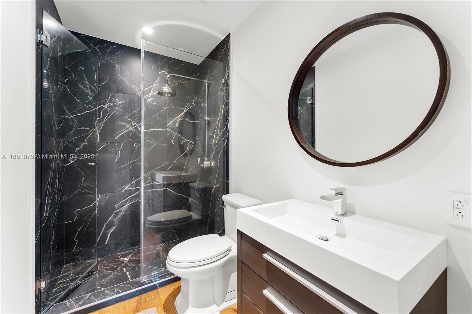 SAN MARCO - Residential Lease