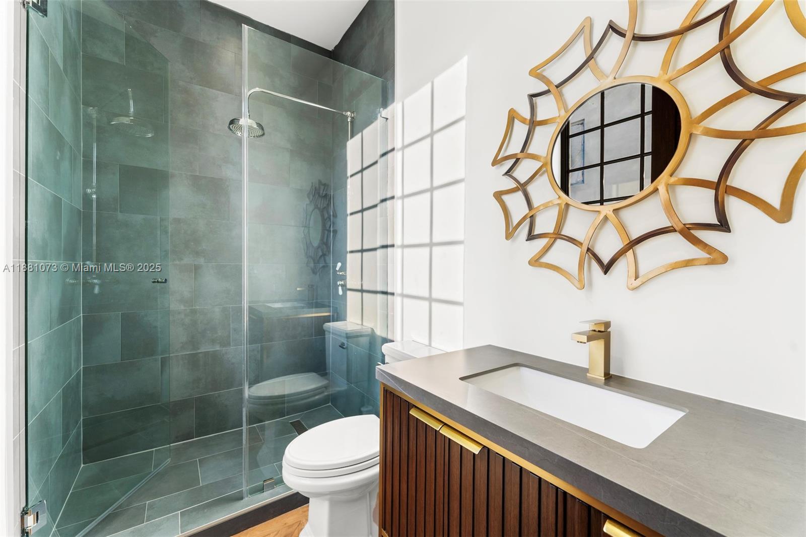 SAN MARCO - Residential Lease