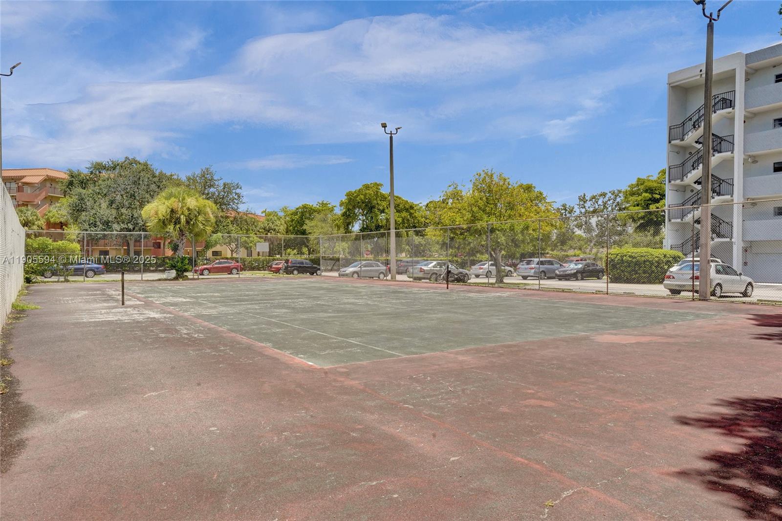 VILLAGE SQUARE CONDO - Residential