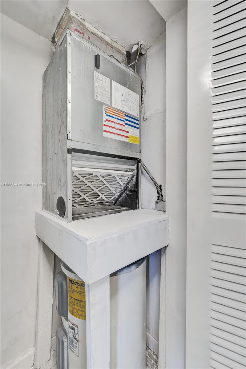 VILLAGE SQUARE CONDO - Residential