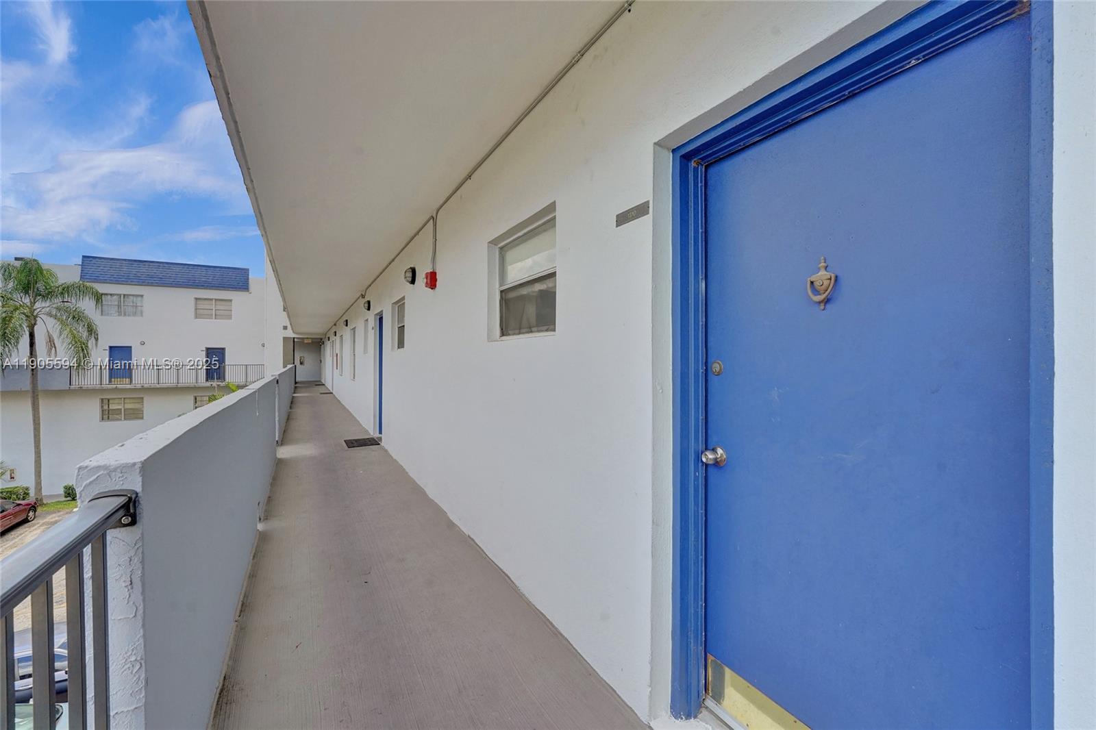 VILLAGE SQUARE CONDO - Residential