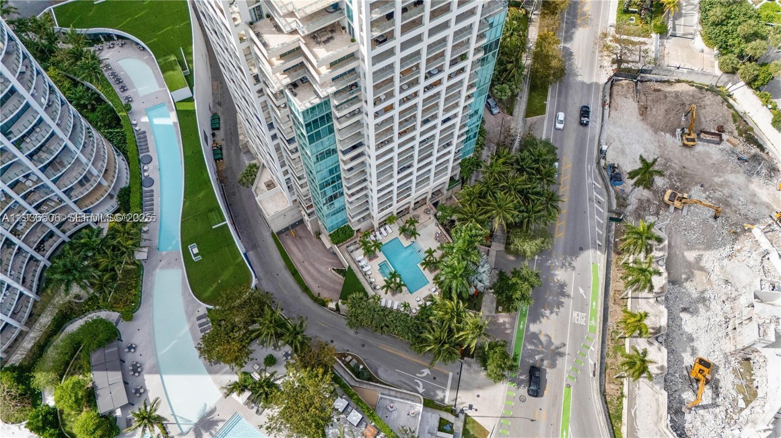 THE TOWER RESIDENCES COND - Residential