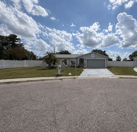 Photo of 4162 Kingsbridge Drive, Orlando, FL 32839 (MLS # A12027017)