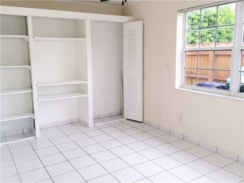 SUMMERTIME ISLES SECOND A - Residential