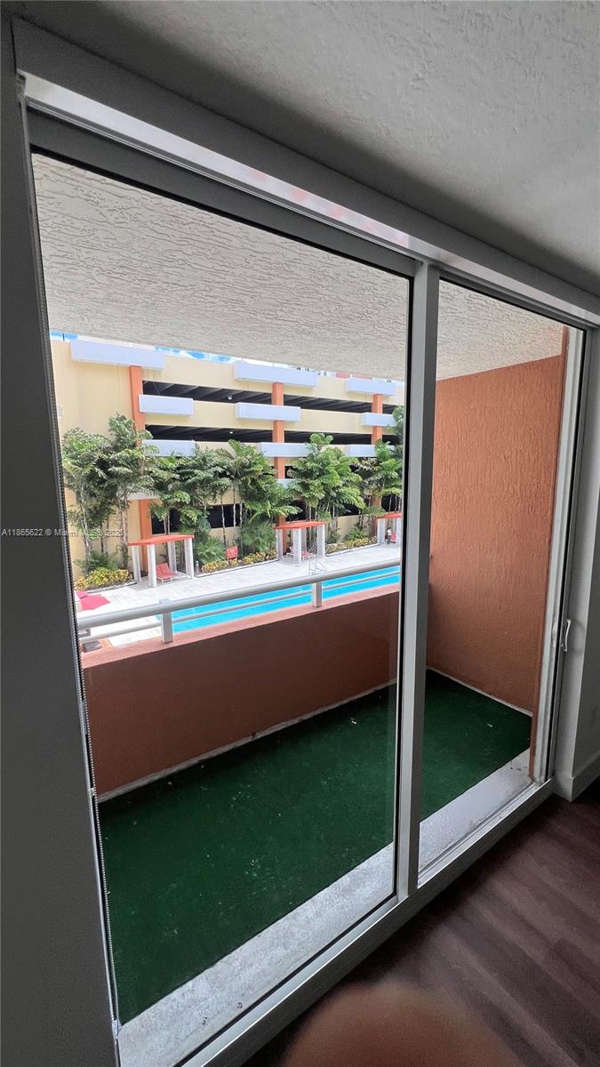 Venture at Aventura West - Residential Lease