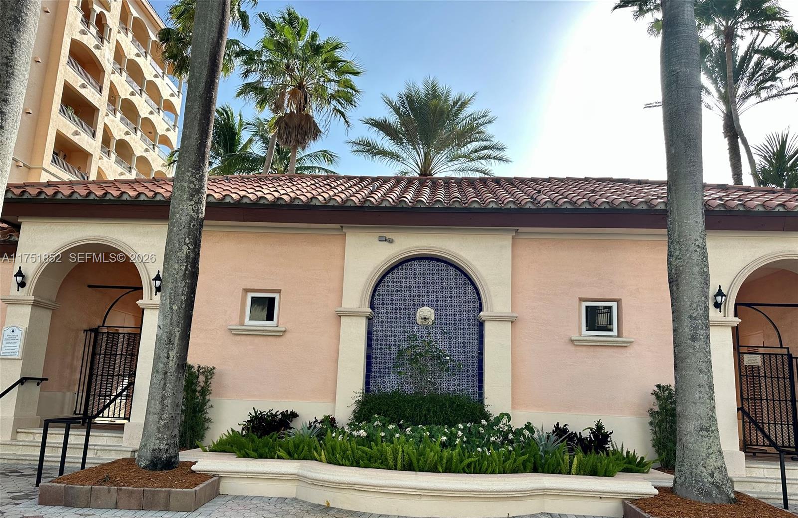 DEERING BAY CONDO II - Residential