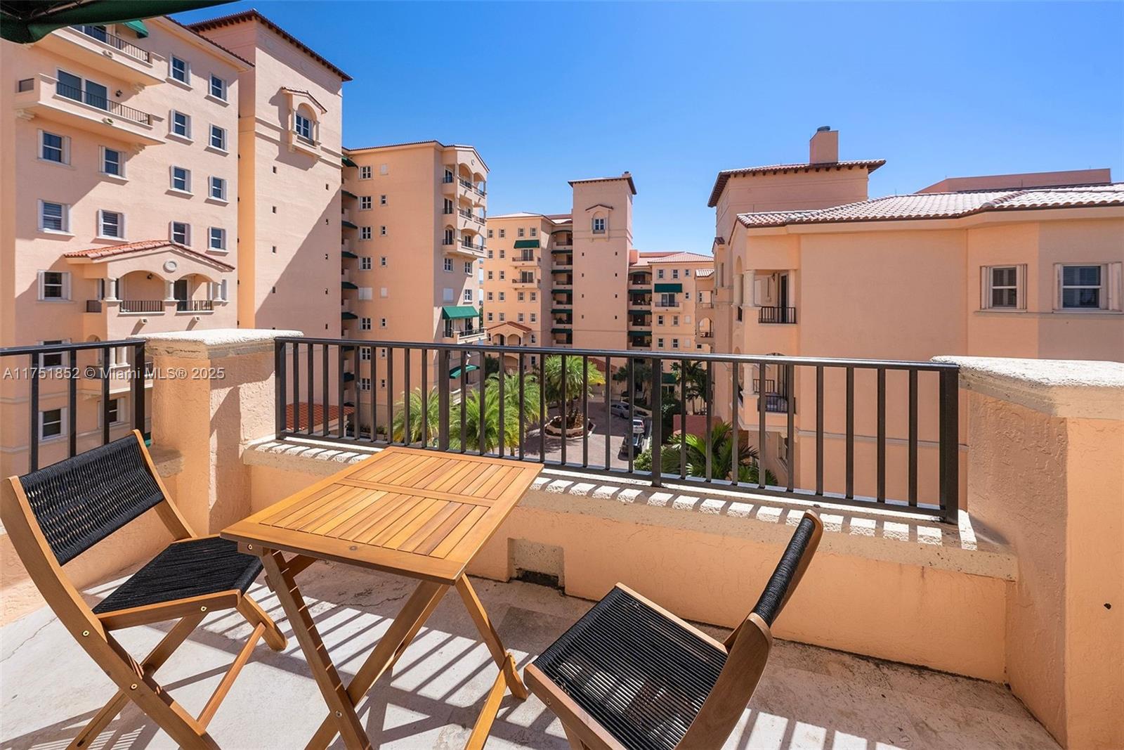 DEERING BAY CONDO II - Residential