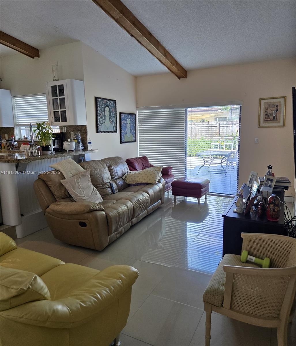 CALUSA MANOR - Residential Lease