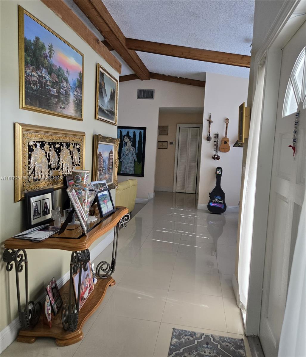 CALUSA MANOR - Residential Lease