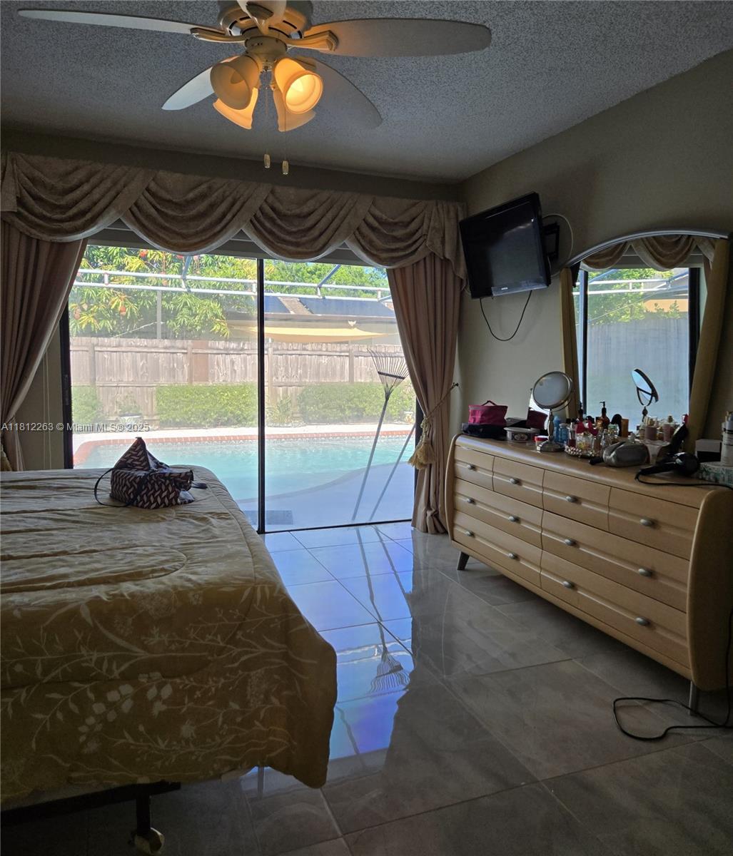 CALUSA MANOR - Residential Lease