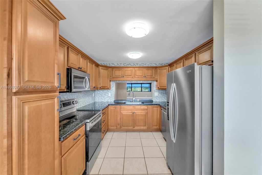 Photo of 2705 NW 104th Ave #404, Sunrise, FL 33322 (MLS # A11938077)