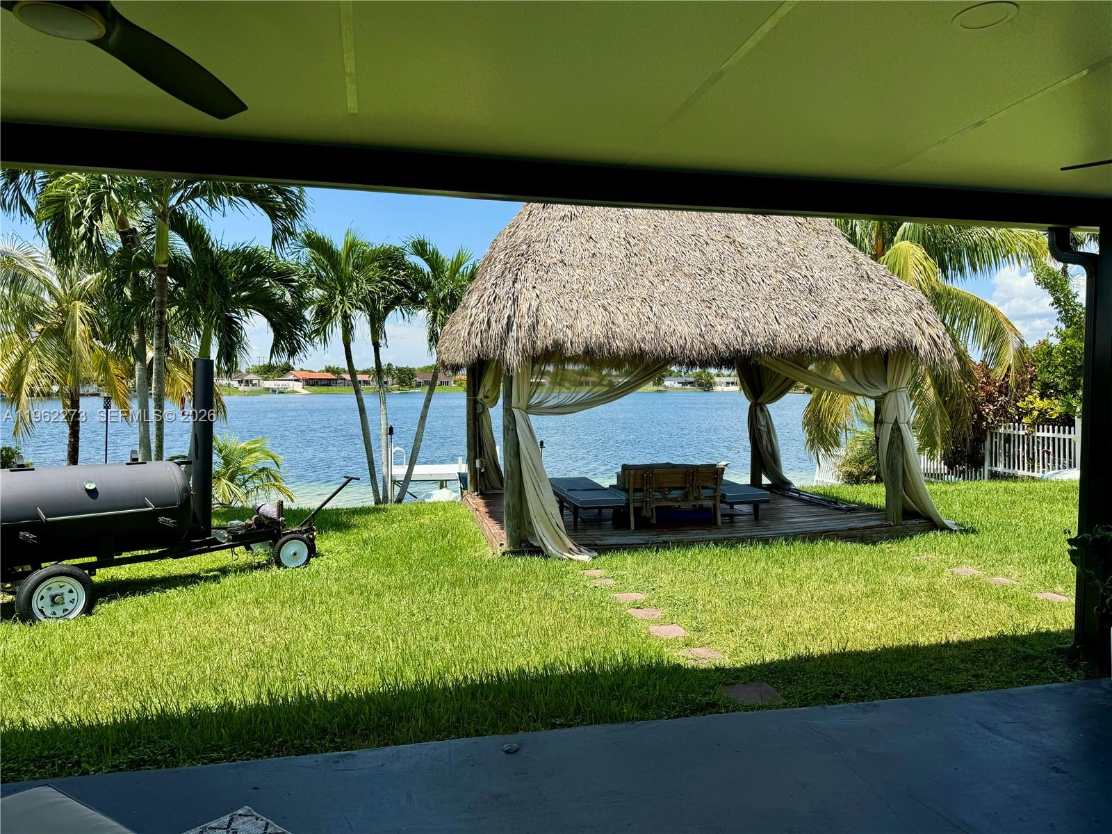 SAN SEBASTIAN LAKE - Residential Lease