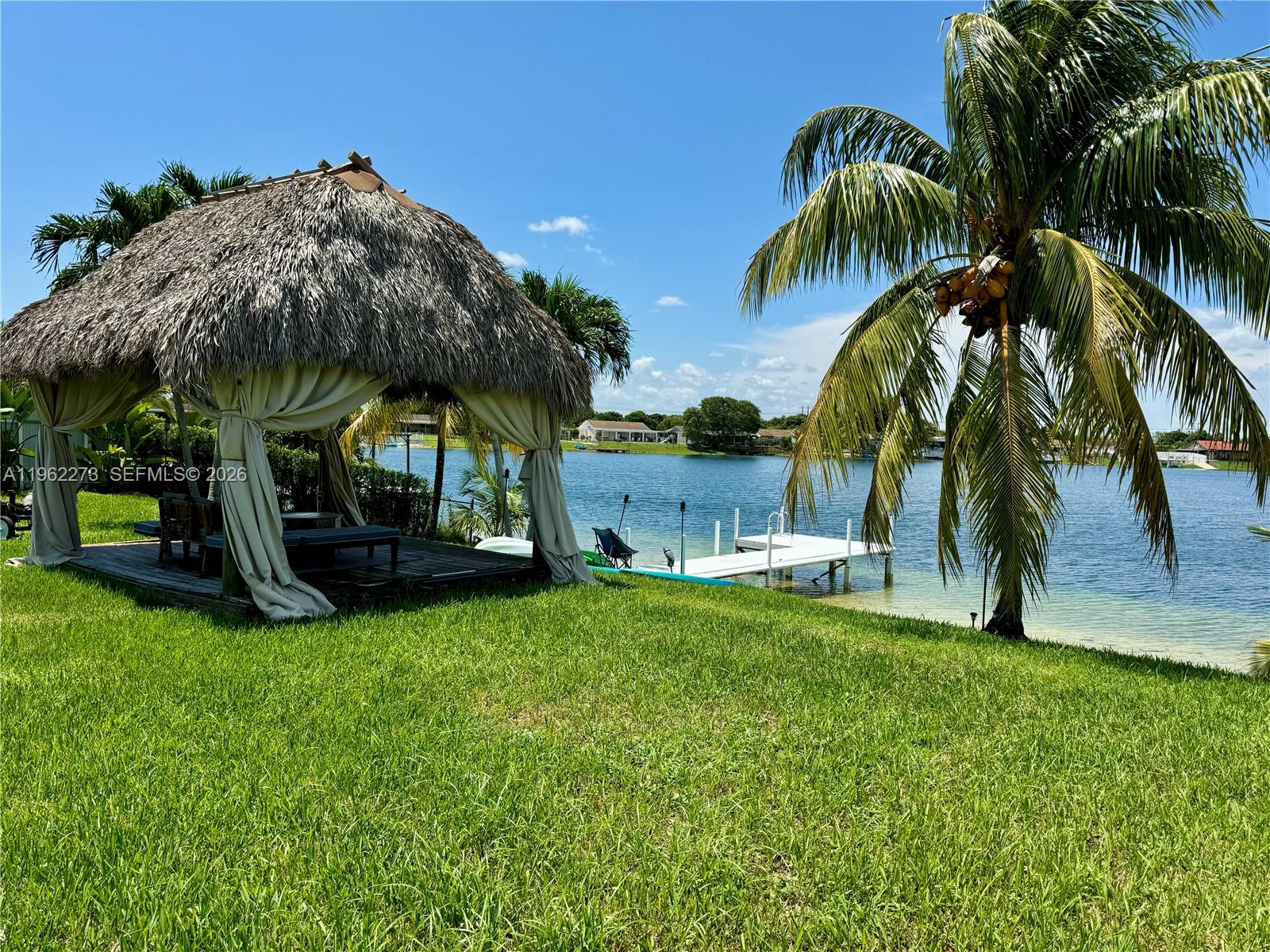 SAN SEBASTIAN LAKE - Residential Lease