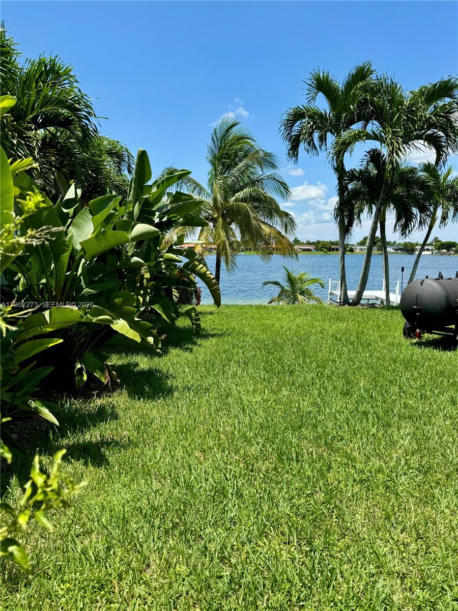 SAN SEBASTIAN LAKE - Residential Lease