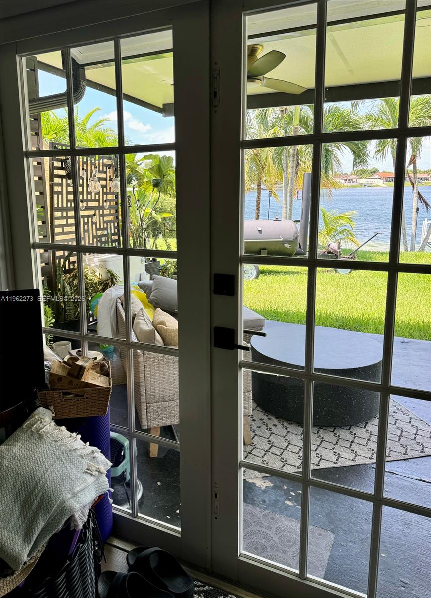 SAN SEBASTIAN LAKE - Residential Lease