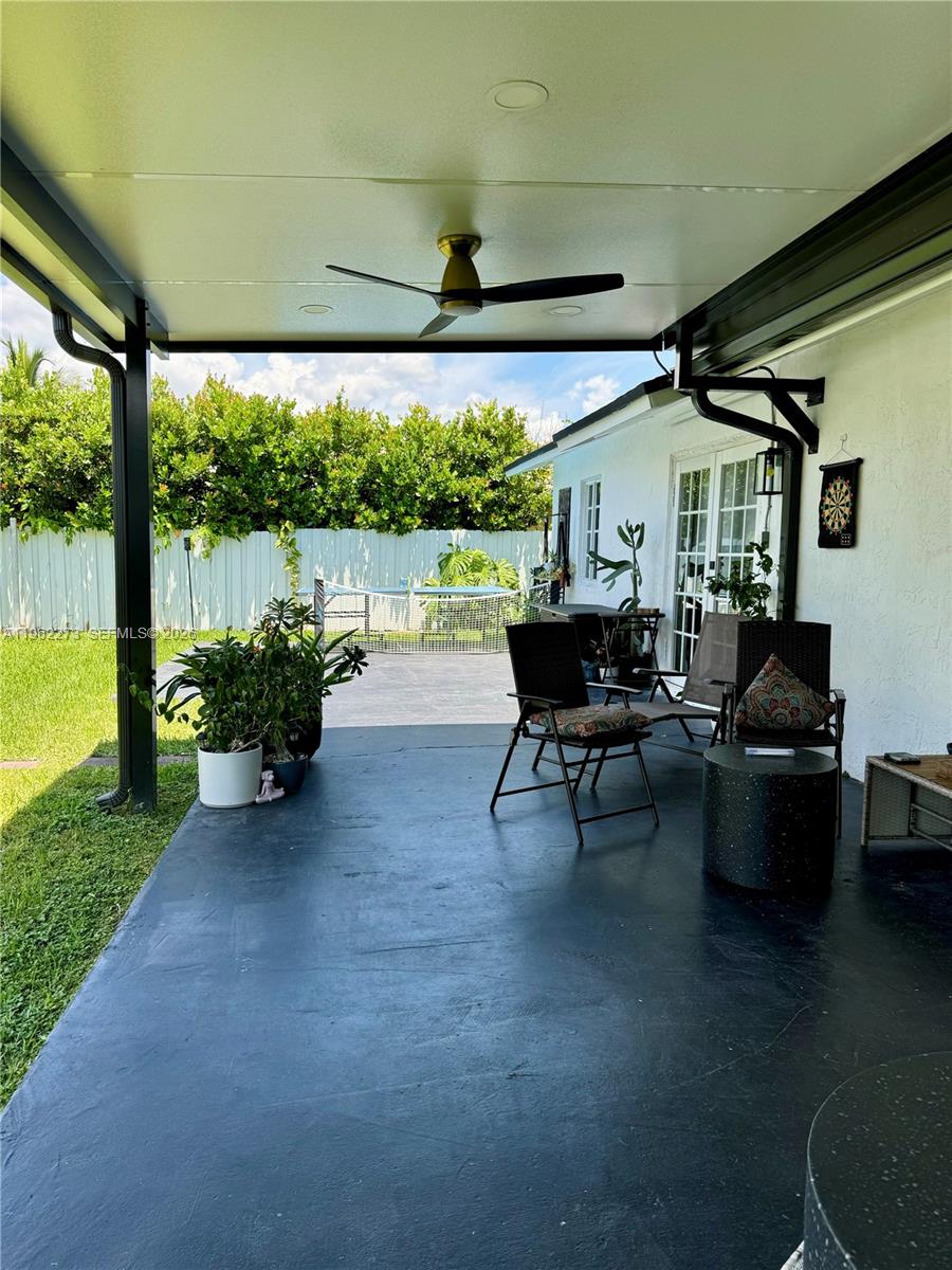 SAN SEBASTIAN LAKE - Residential Lease