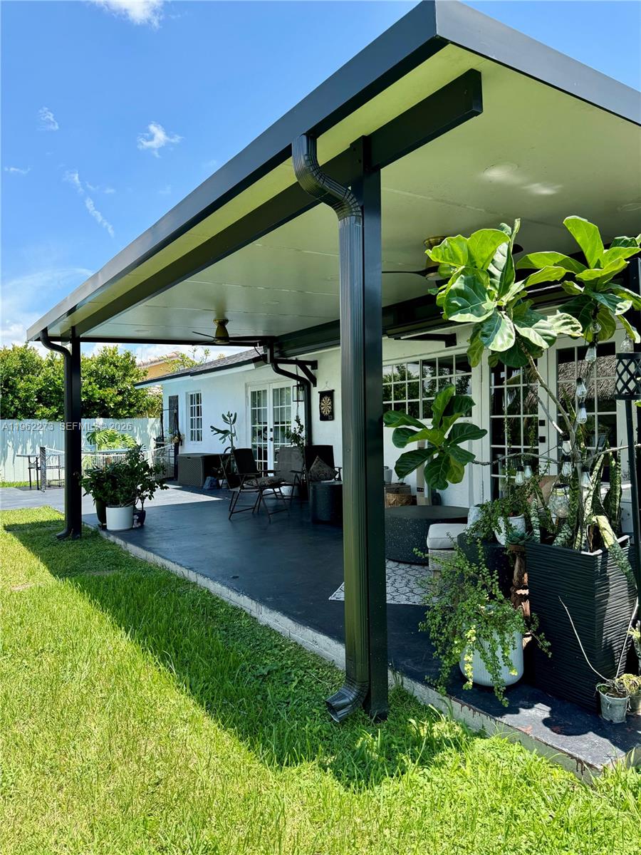 SAN SEBASTIAN LAKE - Residential Lease