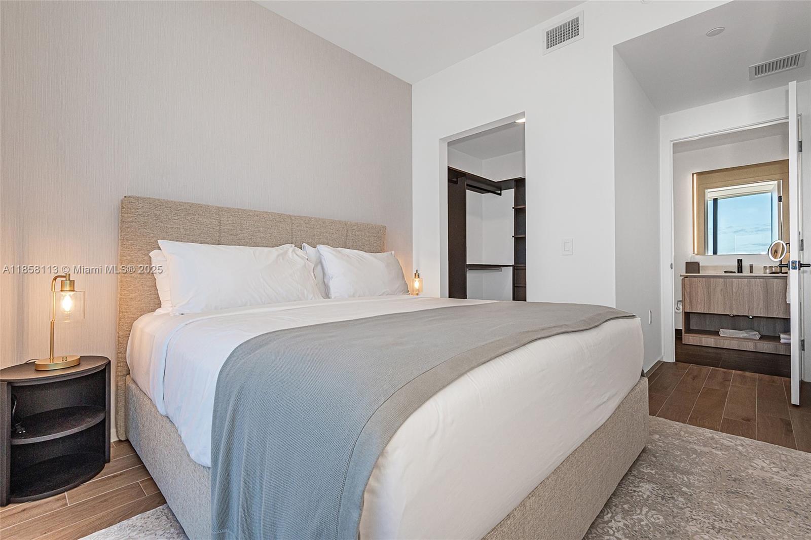 MAP OF MIAMI DADE CO. FL. - Residential Lease