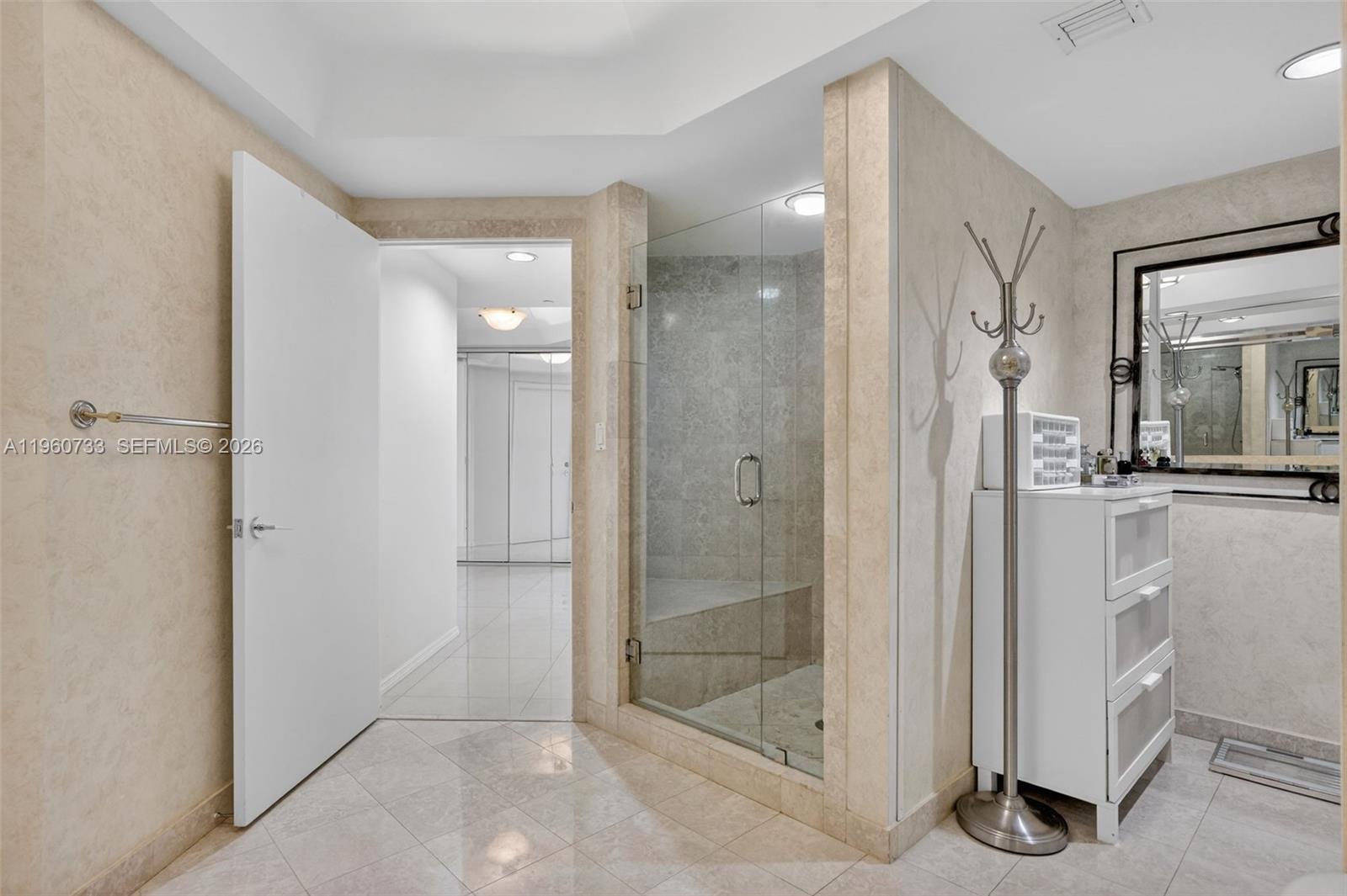 WILLIAMS ISLAND - Residential