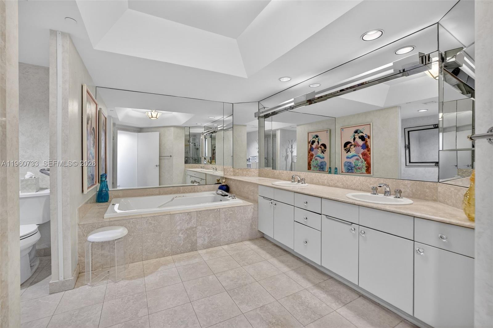 WILLIAMS ISLAND - Residential