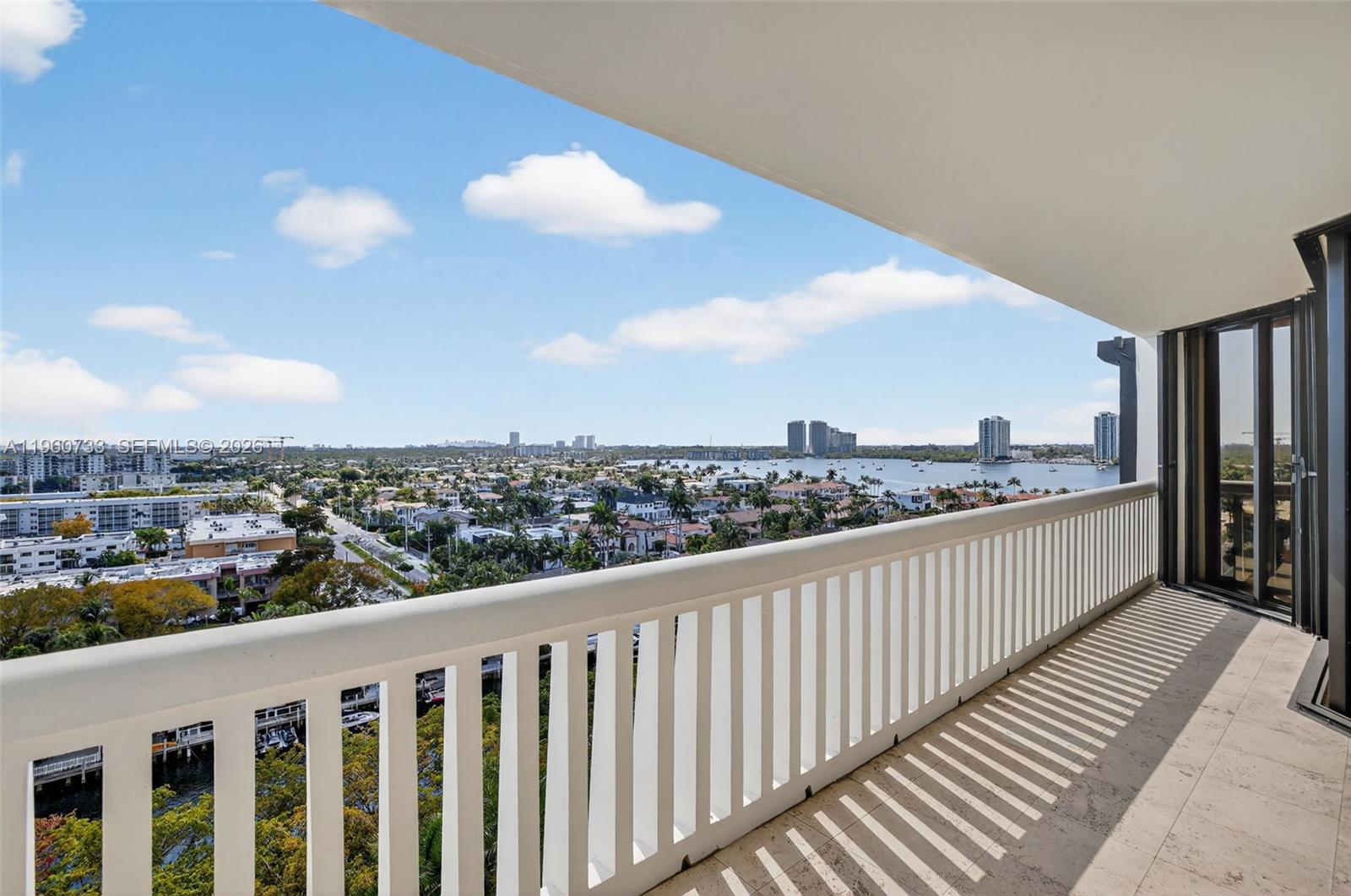 WILLIAMS ISLAND - Residential