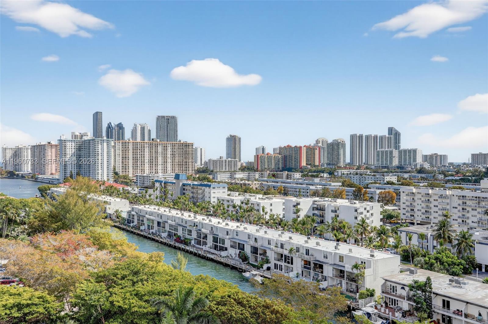 WILLIAMS ISLAND - Residential