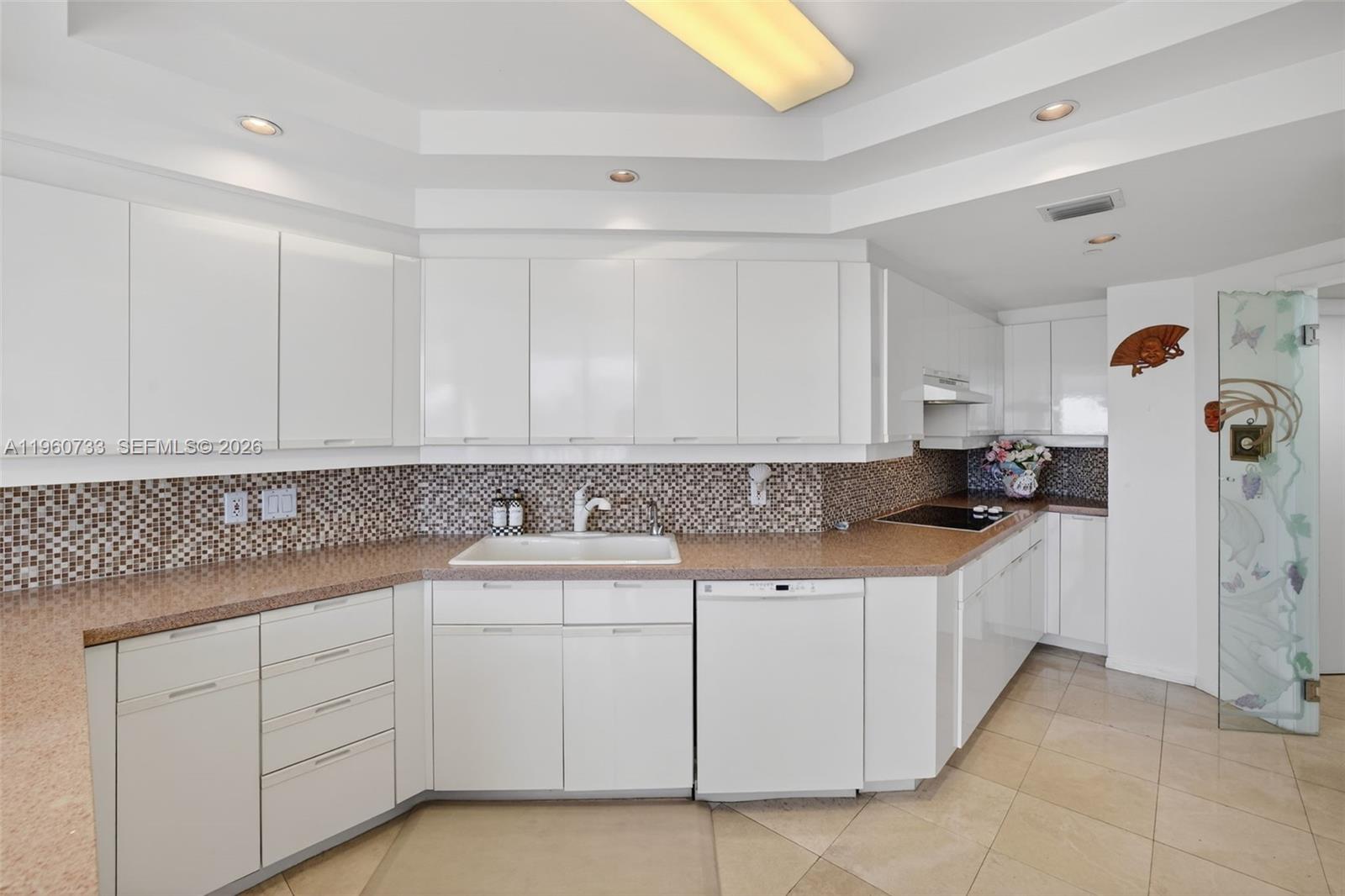 WILLIAMS ISLAND - Residential