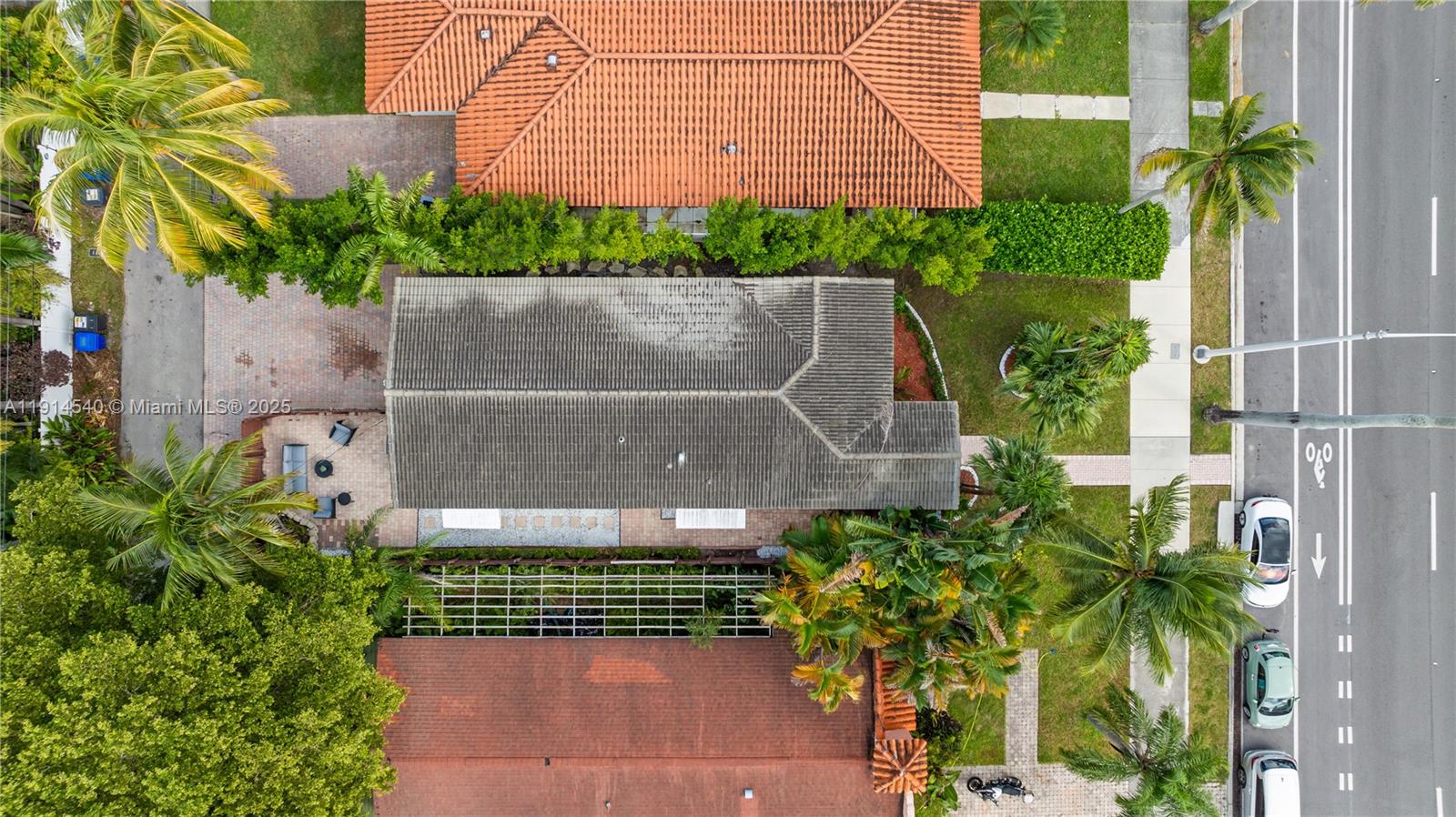 HOLLYWOOD - Residential