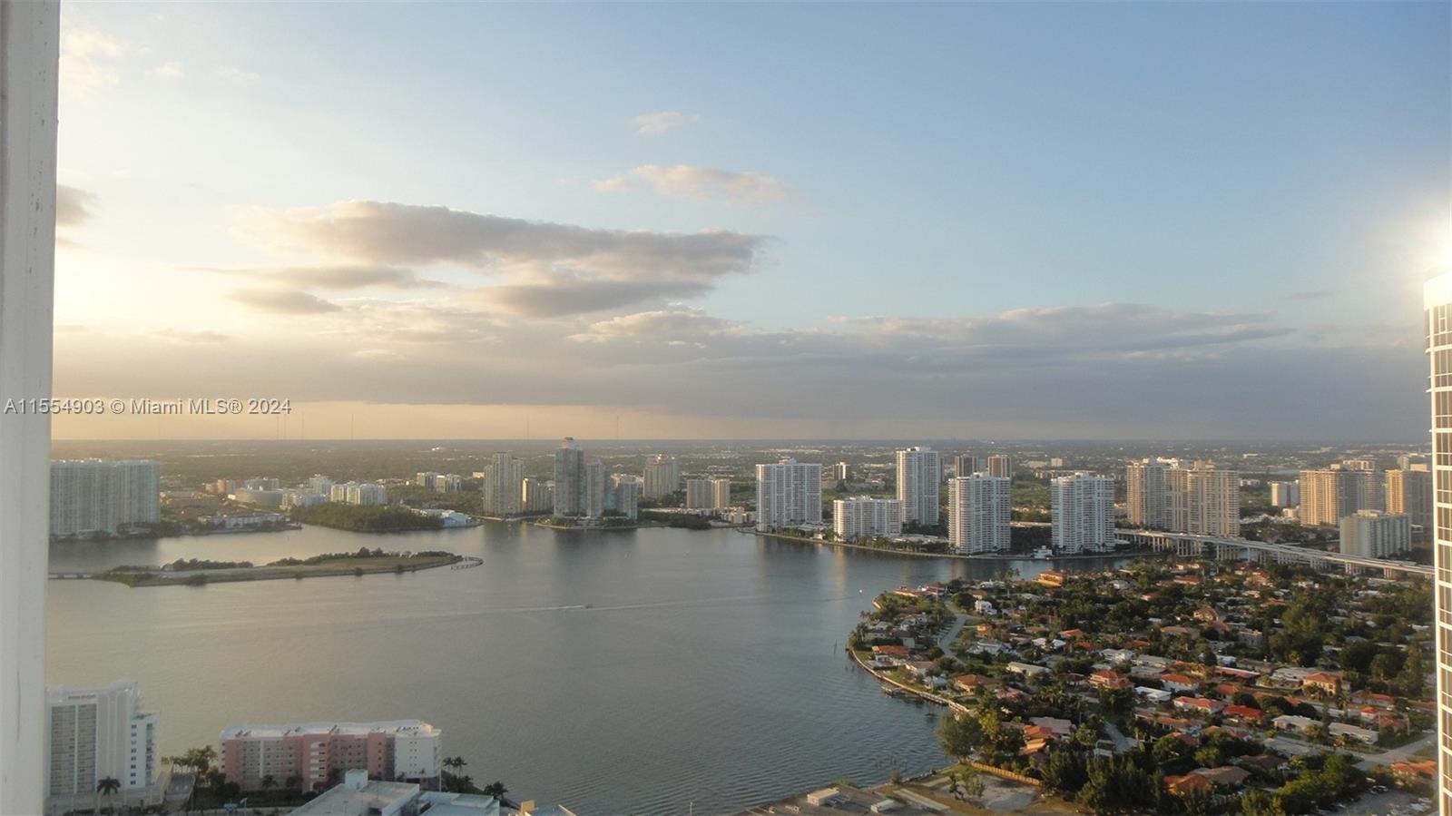 TRUMP PALACE CONDO - Residential