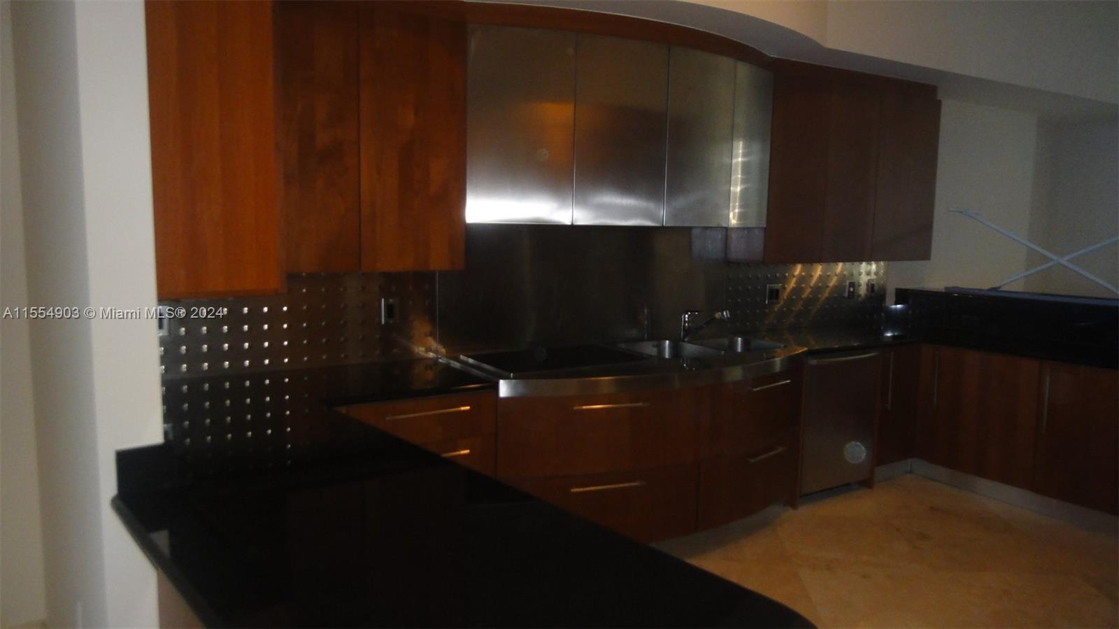 TRUMP PALACE CONDO - Residential