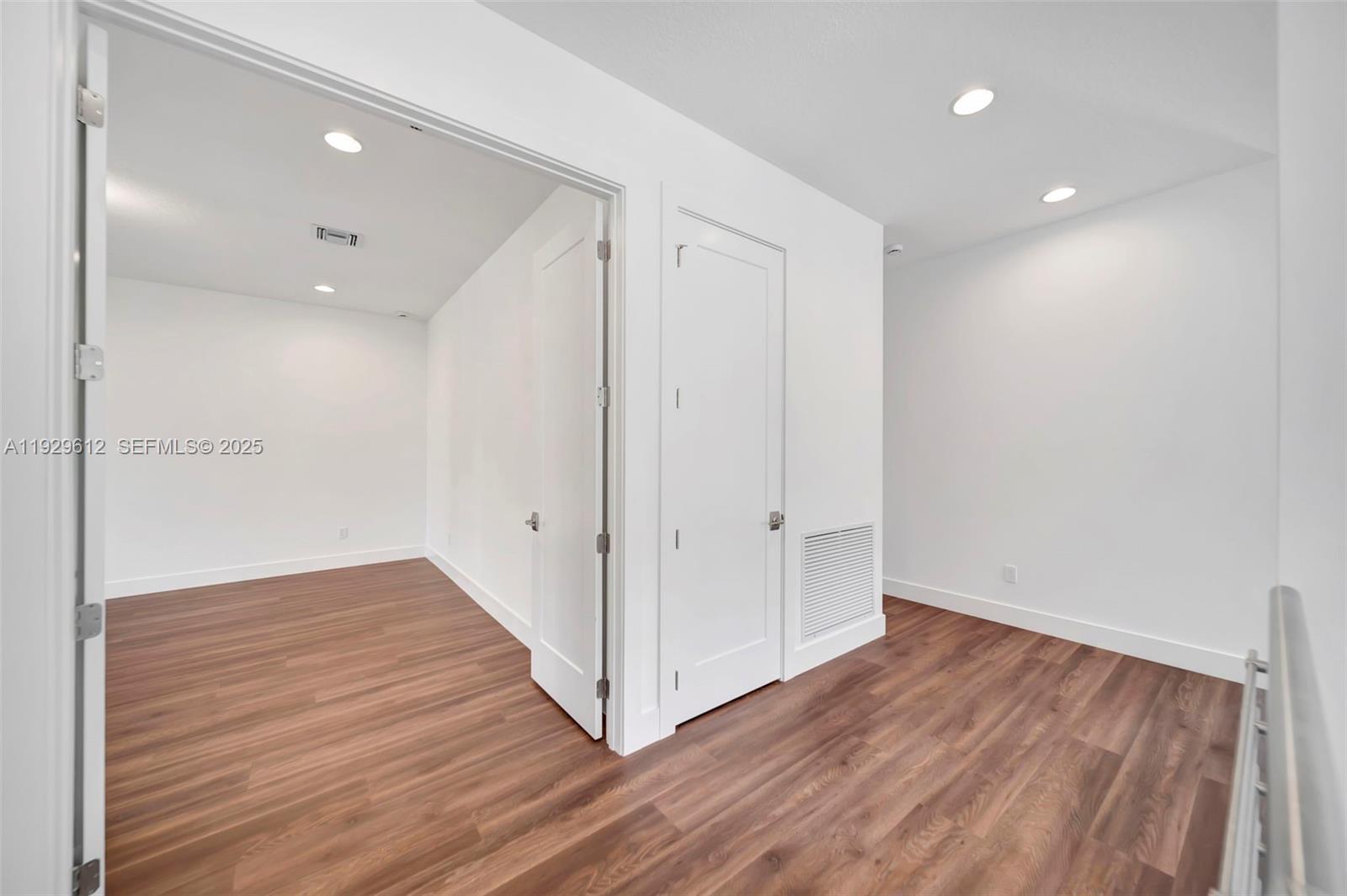 MARINA LANDINGS - Residential Lease