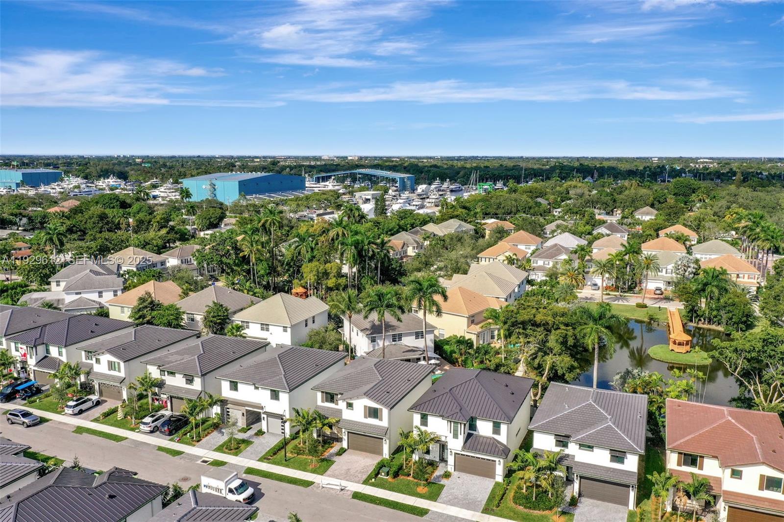 MARINA LANDINGS - Residential Lease