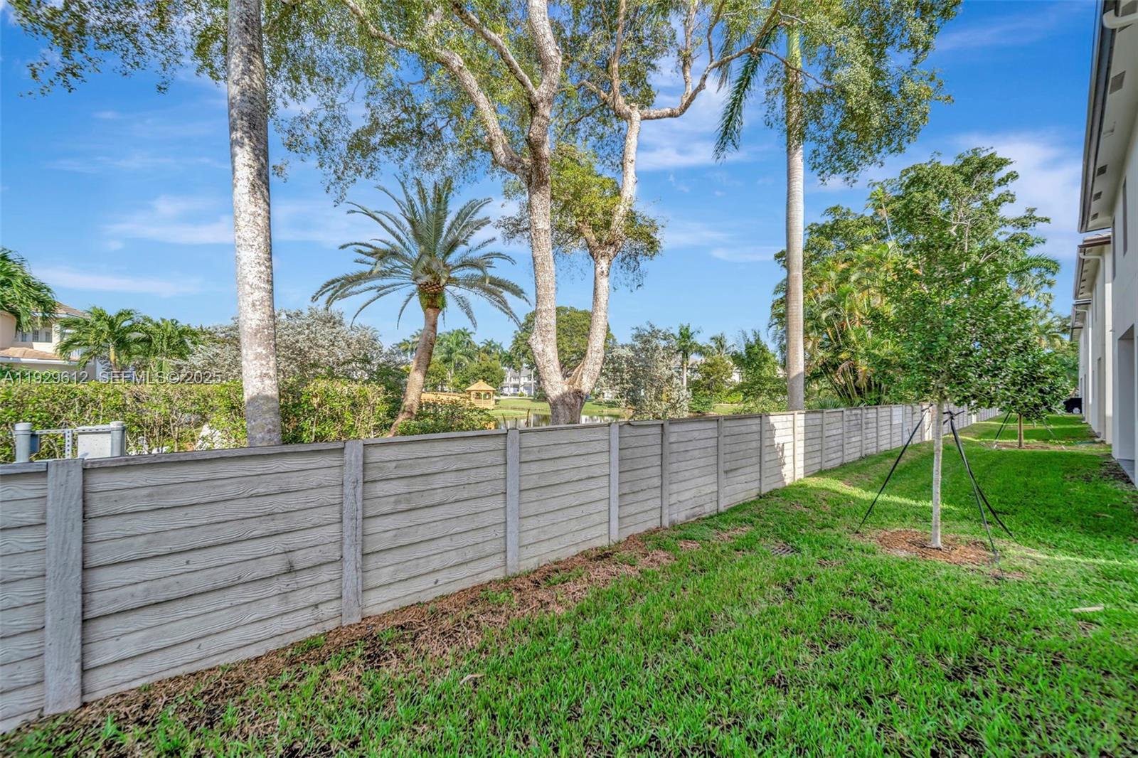 MARINA LANDINGS - Residential Lease