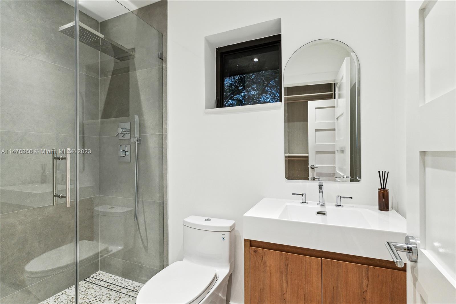 CORAL GAB SEC D REV PL - Residential